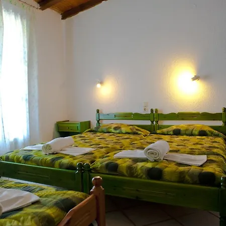 Camelia Studios Skiathos-Stadt Exterior foto