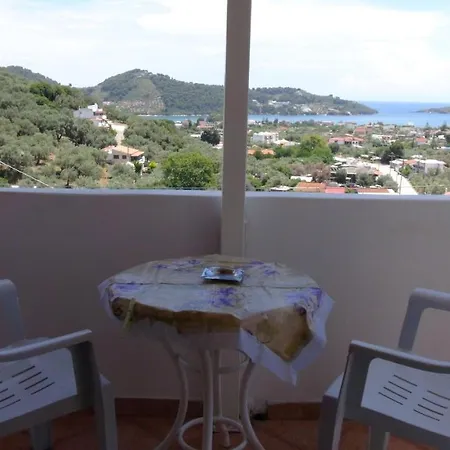Camelia Studios Skiathos-Stadt Exterior foto