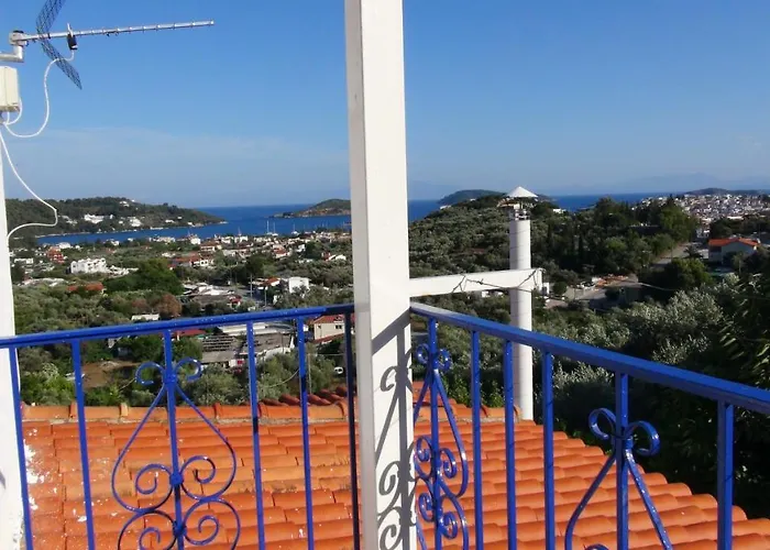 Camelia Studios Skiathos Town