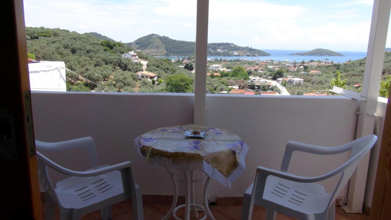 Camelia Apartment Skiathos-Stadt